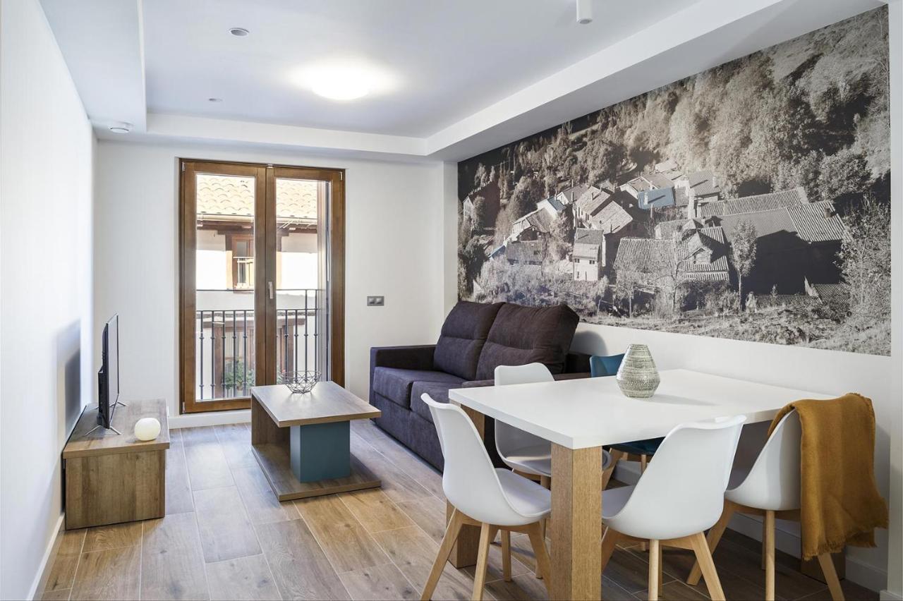 Aldeas De Ezcaray Aparthotel Екстериор снимка