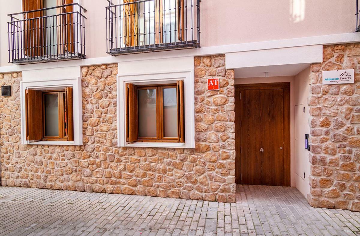 Aldeas De Ezcaray Aparthotel Екстериор снимка